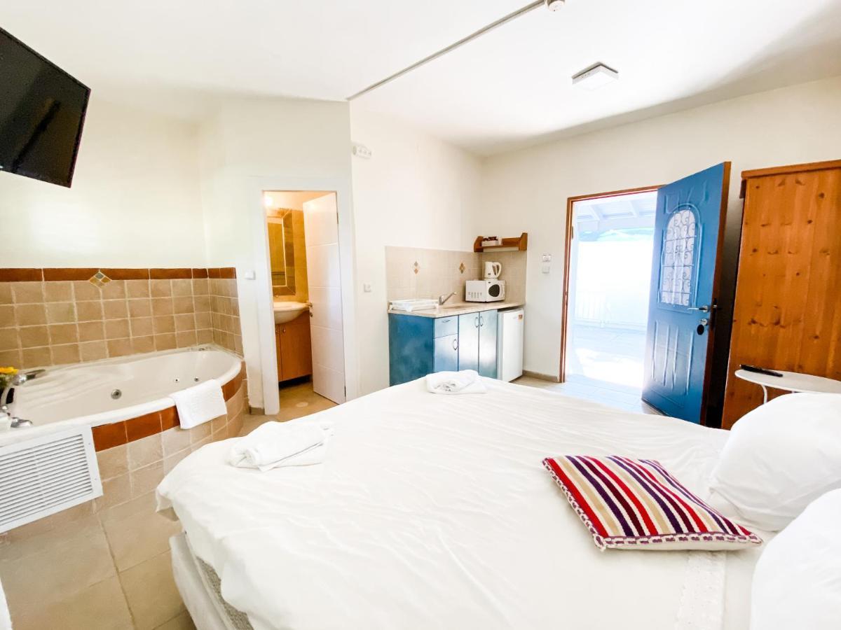 Etzel Tami Hospitality Hotel Neot Golan Luaran gambar